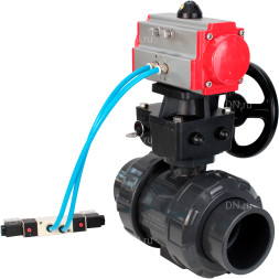 Кран шаровой BV4242E-FP-GRM-ISO Дн80 Ру10 полнопроходной, корпус - НПВХ, шар - НПВХ, уплотнение - EPDM, с пневмоприводом PA-DA-065, пневмораспределителем 4V320-08 AC220V и ручным дублером MON1-250-T26-ISO